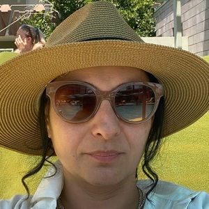 Meet your Posher, Del